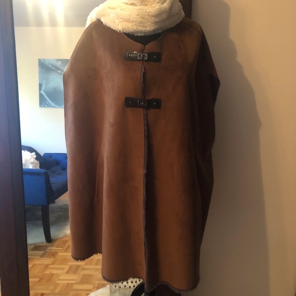 KATIE TODD brown faux suede cape size large/extra large - Picture 10 of 14